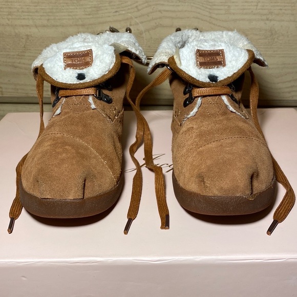 TOMS chestnut fleece Sherpa Highlands Botas suede leather chukka lace up booties - Picture 7 of 17